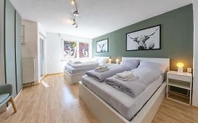 Apartment mit Balkon und Festungsblick